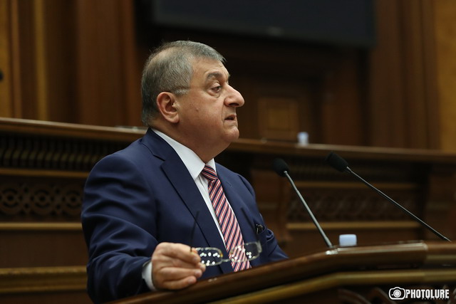 «Ես քաղաքական մարդ չեմ»․ Ջհանգիրյանը չմեկնաբանեց Վարդազարյանի «մարտակոչը» դատավորներին