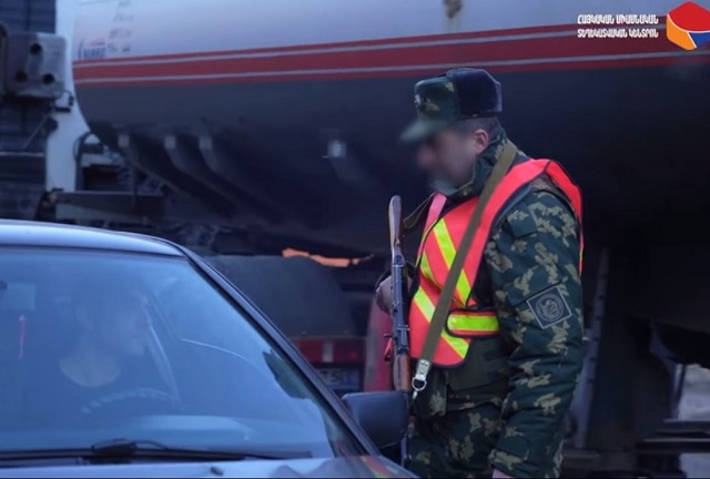 Գորիս-Կապան ավտոճանապարհի 21 կմ երկարությամբ հատվածի անվտանգությունը ապահովում են ռուս սահմանապահները հենակետերի միջոցով