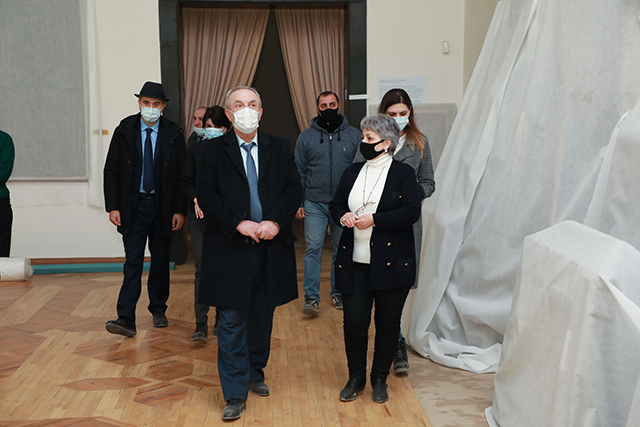 Վահրամ Դումանյանն այցելել է Հայաստանի պատմության թանգարան և Ազգային պատկերասրահ