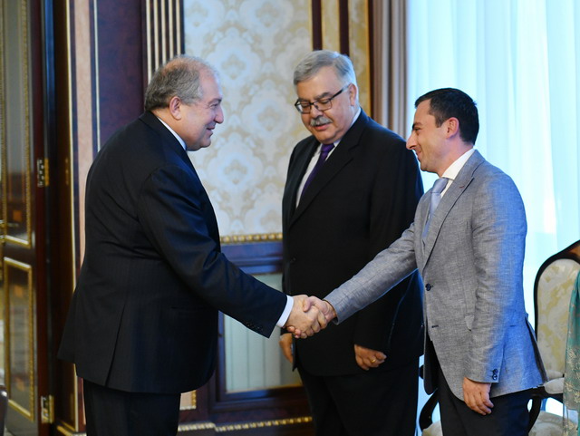 Կարեւոր է, որ Արմեն Սարգսյանը չտրվի Նիկոլ Փաշինյանի շանտաժներին. Իշխան Սաղաթելյան