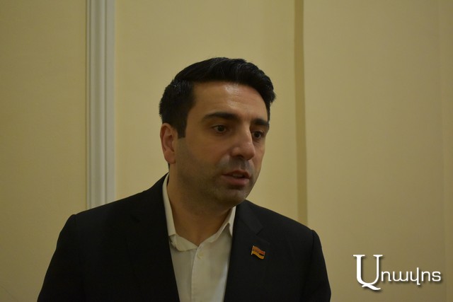 «Վարչապետն ունի ամենաբարձր վարկանիշը Հայաստանում՝ առկա քաղաքական գործիչներով, իրենք թող բոլորով հրաժարական տան». Ալեն Սիմոնյան