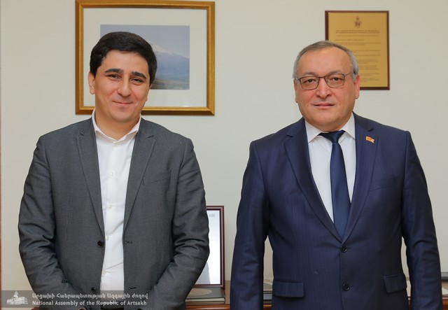 Քննարկվել են ետպատերազմյան իրողությունների հետ կապված հարցեր. Արցախի Ազգային ժողովը հյուրընկալել է ՄԻԵԴ-ում ՀՀ ներկայացուցչի գլխավորած պատվիրակությանը