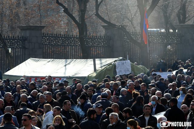 Ալիևը ցուցադրաբար ստորացնում է մեզ, որովհետև մենք կորստի ցավ չենք ապրում. Վահե Հովհաննիսյան