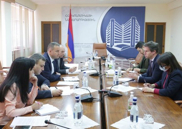 Քննարկվել են հայ-ֆրանսիական տնտեսական համագործակցության զարգացմանն առնչվող հարցեր, այդ թվում՝ ներդրումների ներգրավման ու ֆինանսական հնարավոր օժանդակության առումով