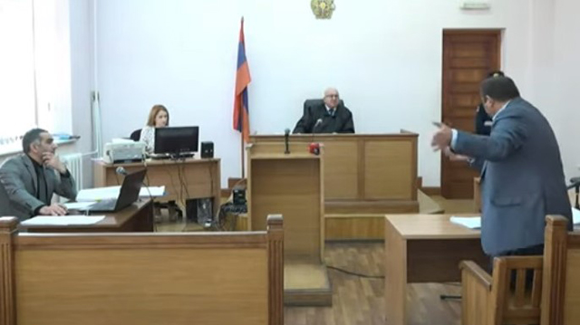 Դատավորը՝ Նազիկ Ամիրյանի պաշտպանին․ «Եթե այսպես շարունակվի, դիմելու եմ դատախազին ձեր դեմ քրեական գործ հարուցելու համար»