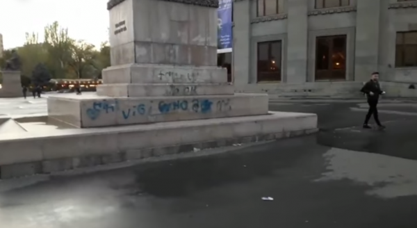 ՀՀ ԿԳՄՍՆ նախարարությունը տեղեկացնում է, որ ներկել են Ալ. Սպենդիարյանի արձանը