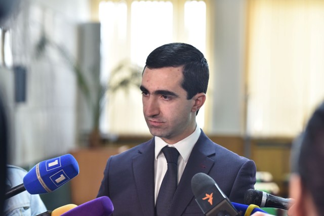 Կառլեն Խաչատրյանն ընդգծեց, որ անգամ այս կազմով ԵՊՀ հոգաբարձուների խորհուրդն իրավազոր է, լեգիտիմության հարց լինել չի կարող