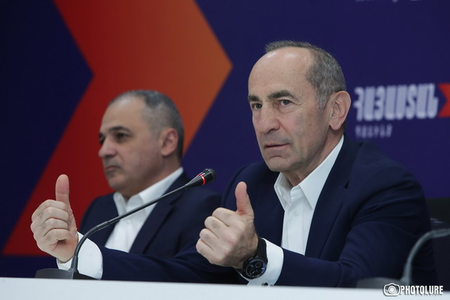 «Ամեն ինչ անելու ենք, մաշեցնելու ենք մինչև քոք». Ռոբերտ Քոչարյանը՝ Նիկոլ Փաշինյանի վարկանիշի մասին