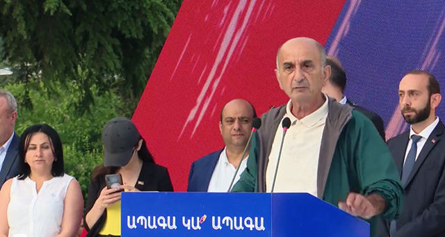 «30 տարի եկել եք Հայաստան, որ ի՞նչ անեք, որ մի հատ վարչապետի նորմալ թեկնածու չունենա՞ք, 136 տարվա կուսակցություն եք». Վիգեն Խաչատրյանը՝ ՀՅԴ-ին