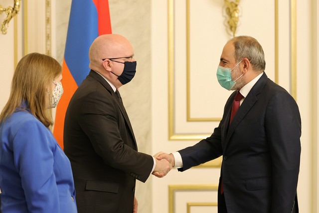 Հայ ժողովրդի անվտանգային մարտահրավերները վերջին 100 տարում չեն փոխվել, Արցախի դեմ սանձազերծված  պատերազմում ներգրավված էին նույն դերակատարները. Փաշինյանն ընդունել է ԱՄՆ պետքարտուղարի տեղակալի պաշտոնակատարին