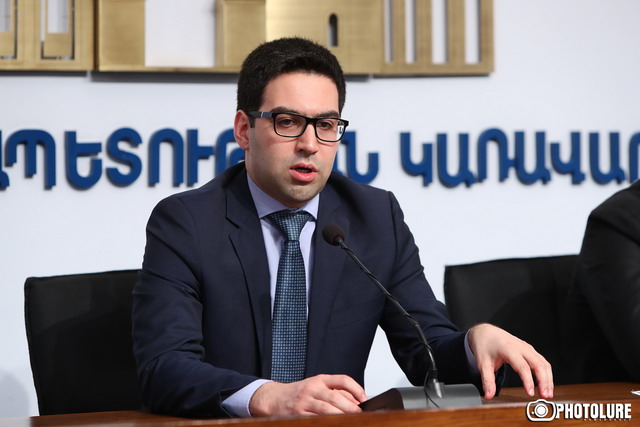 Առաջին հերթին՝ դատավոր դառնալու փակ շղթան պետք է կոտրվի. Ռուստամ Բադասյանը՝ Նիկոլ Փաշինյանի երազանքների դատարանի մասին