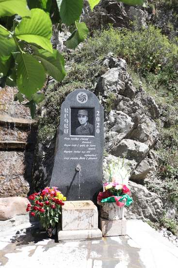 Բազում համայնքում տեղադրվեց հուշաղբյուր՝ ի հիշատակ Արցախյան 44-օրյա պատերազմում զոհված Արգամ Սելիմյանի