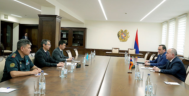 Քննարկվել են պաշտպանության ոլորտում հայ-ղազախական համագործակցության հարցերը