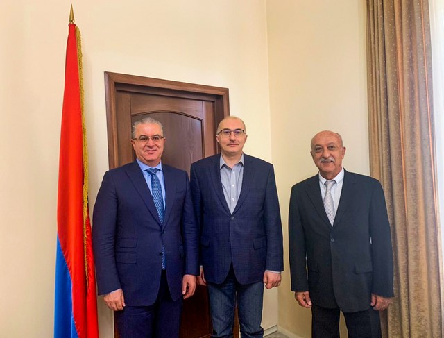Հայկակ Արշամյանի հետ հանդիպմանը ՍԴՀԿ ներկայացուցիչներն ընդգծել են Հայաստան-Սփյուռք-Արցախ կապերի ամրապնդման և առկա ներուժի լիարժեք օգտագործման կարևորությունը