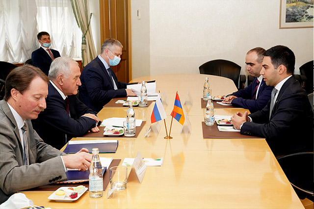 Մոսկվայում քննարկվել են մաքսային ոլորտում Հայաստան-Ռուսաստան և ԵԱՏՄ շրջանակում համագործակցության հարցեր