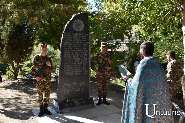 Մեղրիում հուշաքար բացվեց՝ ի հիշատակ 44-օրյա պատերազմում նահատակվածների (ֆոտոշարք)