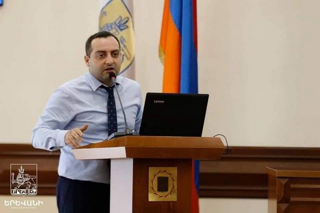 Քննությունը, պարոն Մարության, պիտի ցույց տա, թե ձեր կինը ի՞նչ շարժառիթներով էր մարդկանց աշխատանքի նշանակում տարբեր ՀՈԱԿ-ներում. Լևոն Հովհաննիսյան