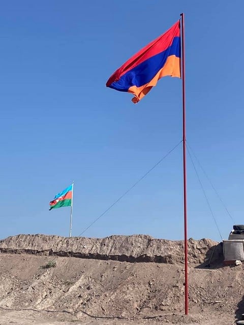 Տեղ համայնքի հենակետերից մեկում փոխվեց և նախորդից ավելի բարձր տեղադրվեց հայկական դրոշը