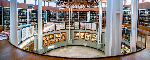 «Ավրորան» 50.000 ԱՄՆ դոլար դրամաշնորհ է նվիրաբերել Մխիթարյան միաբանության գրադարանին