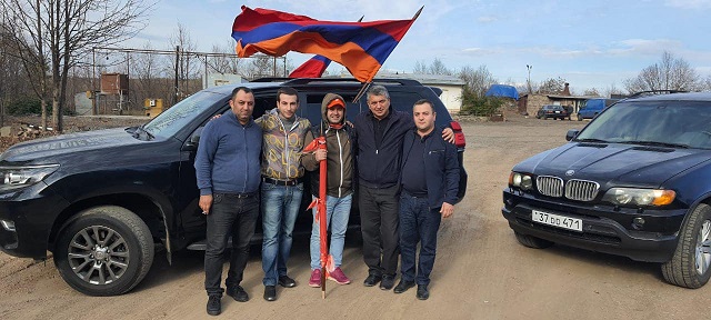 Սյունիքից ոտքով՝ դեպի Երևան․ Մհեր Արմենիան հայտարարում է համազգային շարժման մեկնարկի մասին