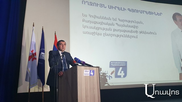 Ո՛չ տնակներին, խավարին, մթությանը․ Գյումրու քաղաքային ղեկին ձգտող ՔՊ-ի խոստումները՝ Շիրակի մարզպետի մատուցմամբ