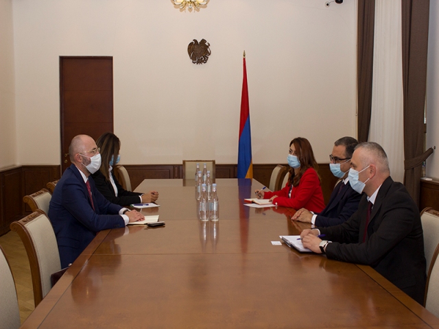 Քննարկվել են ՀՀ ֆինանսների նախարարության եւ Եվրոպական ներդրումային բանկի միջև համագործակցության զարգացման ուղղությունները