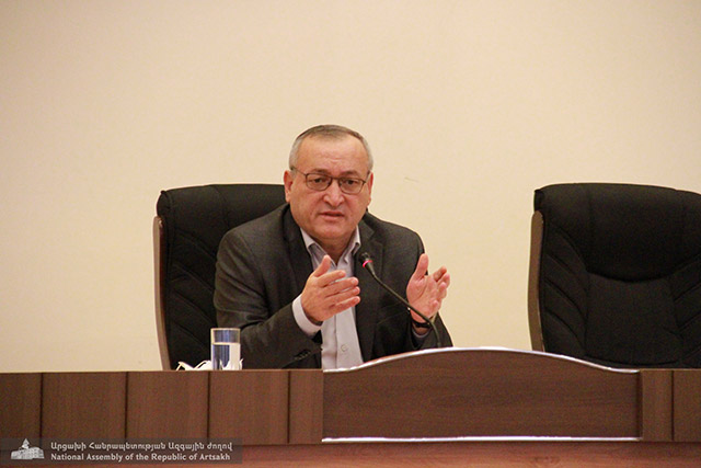 Արթուր Թովմասյանն ընդունել է Արցախի հասարակական կազմակերպությունների և հանրային գործիչների ներկայացուցիչներին