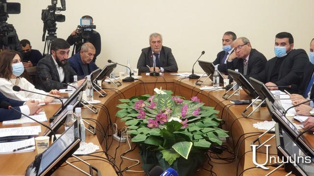 «Պարզվում է, որ ես՝ գնդապետի որդի, բուժծառայության սպա, չեմ մտածում զինծառայողի մասին, իսկ դուք մտածում եք արտոնությո՞ւն տալ». Վիլեն Գաբրիելյան