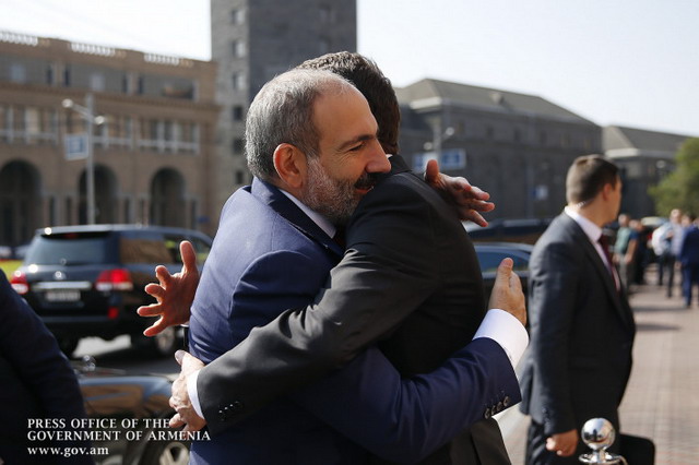 «Այդ «վատ ժամանակները» ձեր ապաշնորհ կառավարման արդյունքում են վրա հասել»․ «Հրապարակ»