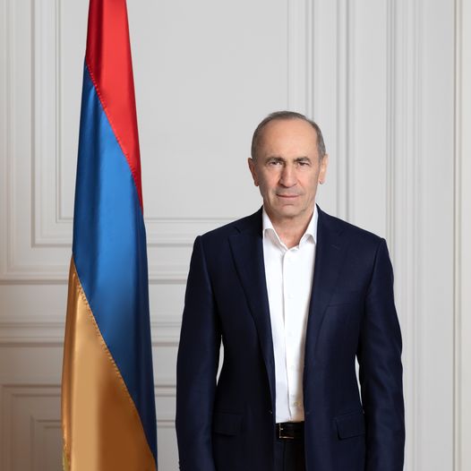 Տարածաշրջանում խաղաղության երբեմնի երաշխավոր, Արցախի անվտանգության երաշխավոր բանակն այսօր ինքն ունի պաշտպանության կարիք. Ռոբերտ Քոչարյան
