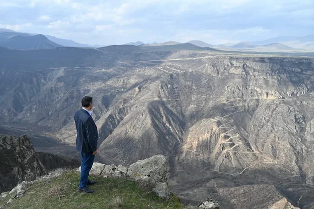 Արդյունքում՝ «խաղաղությունը» մնաց միայն մեզ վրա և ստացվեց այնպես, որ դա պետք է իրականացվի մեր իրավունքների ու արժանապատվության, հայրենիքի հաշվին. Արման Թաթոյան