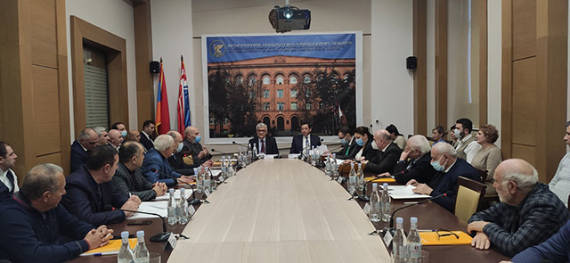 Այս համալսարանը իմ մայր բուհն է, որն ունի մեկդարյա ձևավորված բարձրարժեք ավանդույթներ. Արմեն Ղուլարյան