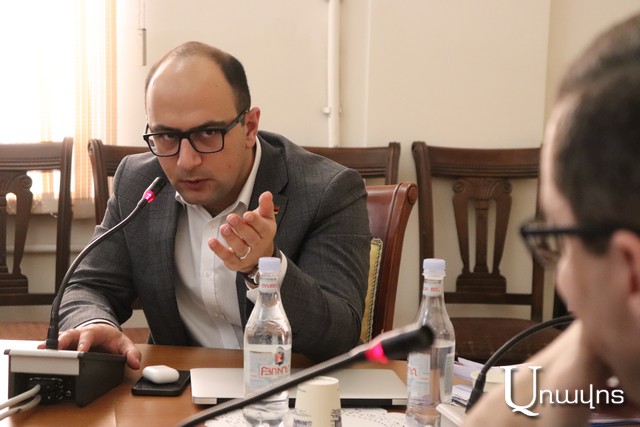 «Մամիջանյանը տանելի իռոնիայով պատասխանեց՝ միգուցե պատերազմ էր…Ես երբեք այդպիսի տարողունակ պատասխան չէի ստացել իմ հարցադրումներին». Աղազարյան