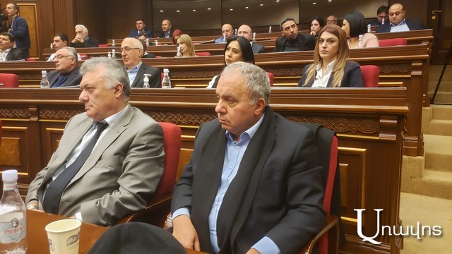 «Ապրիլ-մայիսին Հայաստանի վրա կլինի հարձակում». Բագրատյանը զգուշացնում է ու հորդորում՝ 16-ից 60 տարեկան տղամարդկանց եւ կանանց կրակել սովորեցրեք