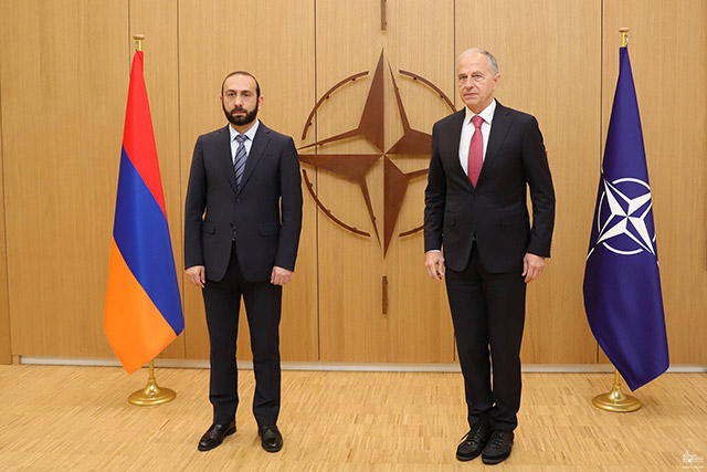 Արարատ Միրզոյանը ՆԱՏՕ-ի գլխավոր քարտուղարի առաջին տեղակալին ներկայացրել է Հայաստան-Ադրբեջան սահմանագոտում և ԼՂ-ում առկա իրավիճակը