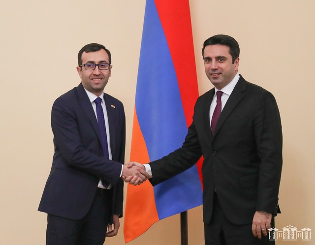 Ալեն Սիմոնյանի և Արցախի խորհրդարանականների հանդիպմանն անդրադարձ է եղել գազատարի վթարի հետեւանքով առաջացած խնդիրներին, անվտանգային հարցերին