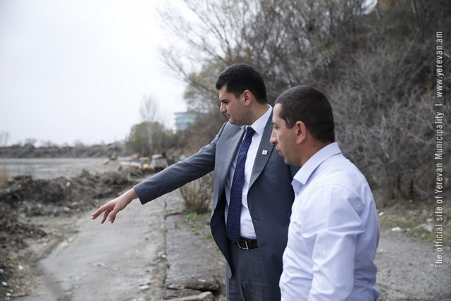«Առանց որեւէ մեկիդ ասելու գնացել եմ Երեւանյան լիճ». Հրաչյա Սարգսյանը դժգոհեց Երեւանյան լճի մաքրման աշխատանքներից