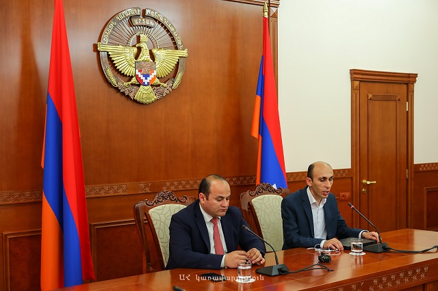 Քննարկվել են ժողովրդագրության ռազմավարության մշակման շուրջ Արցախի ու Հայաստանի կառավարությունների համագործակցության հնարավորությունները