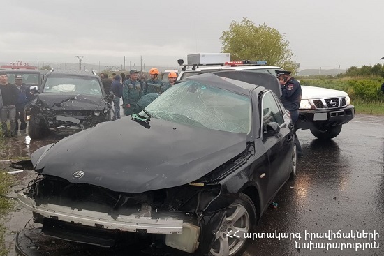 Բախվել են «BMW» և «Mitsubishi Pajero» մակնիշների ավտոմեքենաները. «BMW» մակնիշի ավտոմեքենայի մեկ ուղևոր տեղում մահացել է