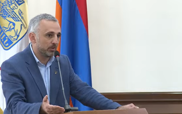 Ինչո՞ւ չենք գնում Լաչինի միջանցք, որովհետև ձեզ այնտեղից կարող են «լարել»․Արցախը Հայաստան է, իսկ Շուշին մռայլ քաղաք չէ, մռայլը դուք եք