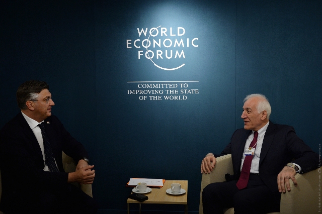 Քննարկվել են փոխշահավետ գործակցությանը վերաբերող հարցեր. Վահագն Խաչատուրյանը Դավոսում հանդիպել է Խորվաթիայի վարչապետի հետ