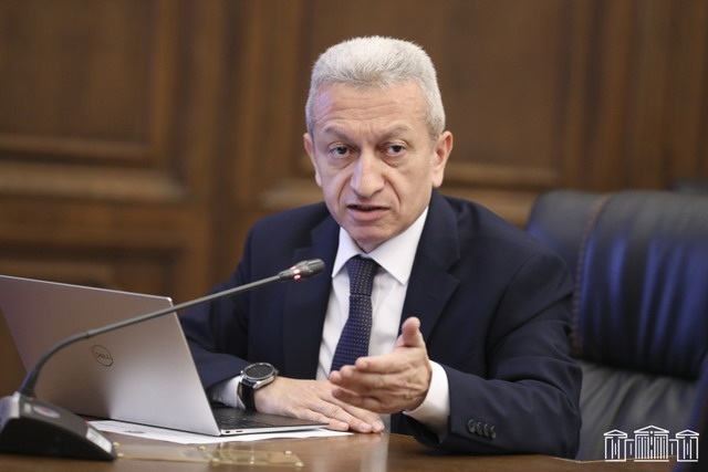 «Ես մեղքեր շատ կարող եմ ունեցած լինել, առաջարկում եմ ինձ անընդհատ չհիշեցնել, թե ես անցյալում ինչ թերություններ եմ ունեցել». Ջանջուղազյանը՝ Արսեն Թորոսյանին