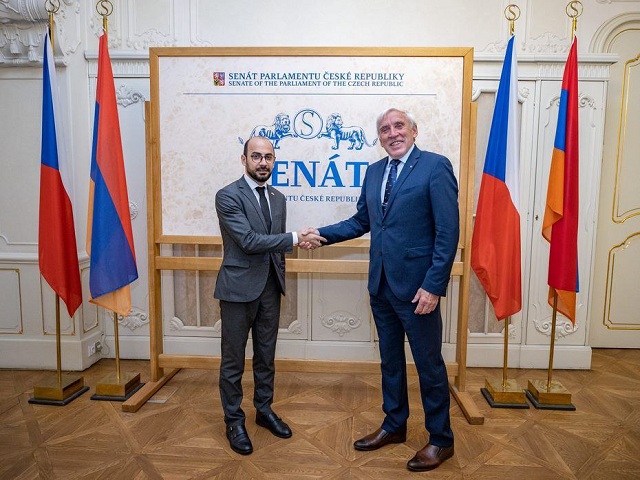 Չեխիայի Սենատի փոխնախագահի հետ քննարկել ենք ռազմագերիների վերադարձին, ՀՀ սուվերեն տարածք  ադրբեջանական զորքերի ներխուժմանը վերաբերող հարցեր. Արթուր Հովհաննիսյան