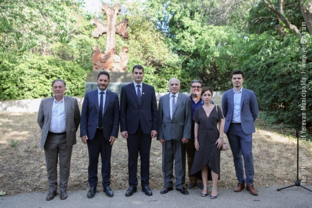 Երևանը և Մարսելը ընդլայնում են 30-ամյա գործակցության շրջանակը. հանդիսավոր արարողություն` Բորելի այգում