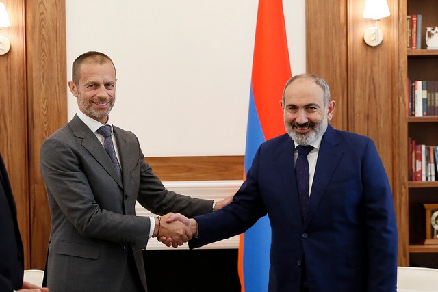 Փաշինյանն ընդունել է ՈՒԵՖԱ-ի նախագահին