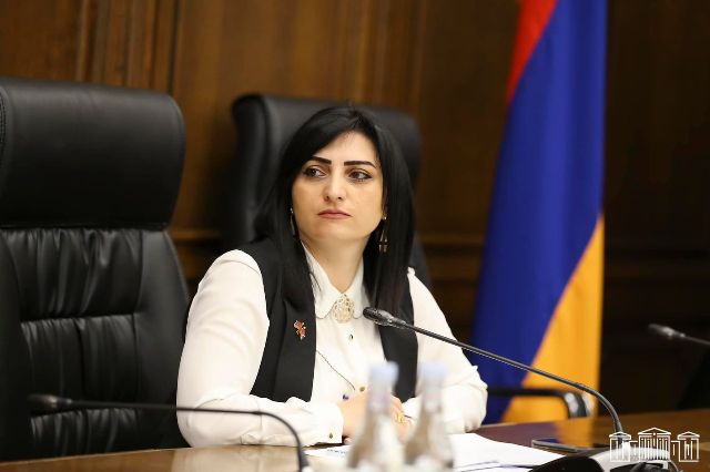 Մեր պարտքն է հասնել իրավունքի եւ օրենքի գերակայության. Թագուհի Թովմասյան