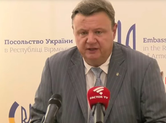 «Ակնհայտ է, որ Ռուսաստանն անբարեխիղճ միջնորդ է»․ Դենիս Ավտոնոմովը՝ ՌԴ-ի՝ ՀՀ-Ադրբեջան բանակցություններում միջնորդության մասին