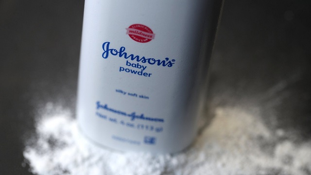 Johnson & Johnson-ը կդադարեցնի տալկի վրա հիմնված մանկական փոշի վաճառել ամբողջ աշխարհում. «Ամերիկայի ձայն»