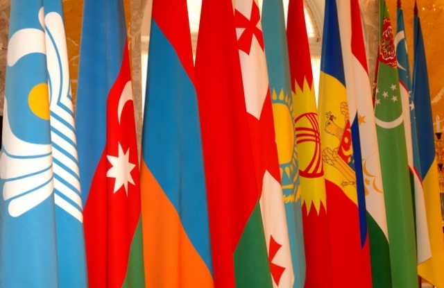 Մեսրոպ Առաքելյան. Հայաստանը փաստացի ճանաչել է ԼՂՀ-ն՝ որպես ԱՊՀ անդամ երկրներին հավասարազոր սուբյեկտ