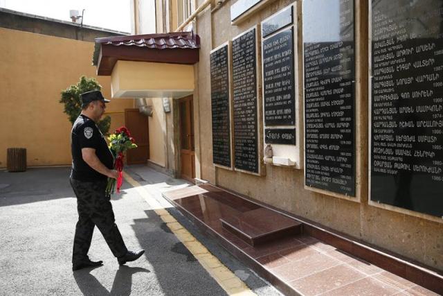 Հիշե՛նք նրանց անուն առ անուն. հարգանքի տուրք` Շուշիի մշակույթի տան հրթիռակոծության հետևանքով զոհված 27 ոստիկանների հիշատակին